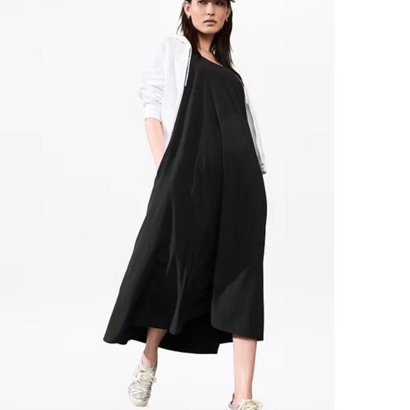 Athleta Presidio Traveler Maxi Dress | Black | Petite Small - Picture 1 of 5